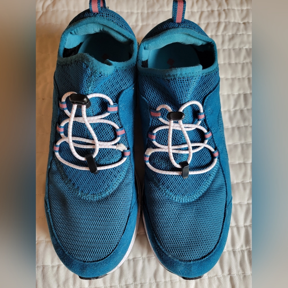 Columbia womens athletic sock-like hiking shoes vent slip-on sneakers sz 10 EUC